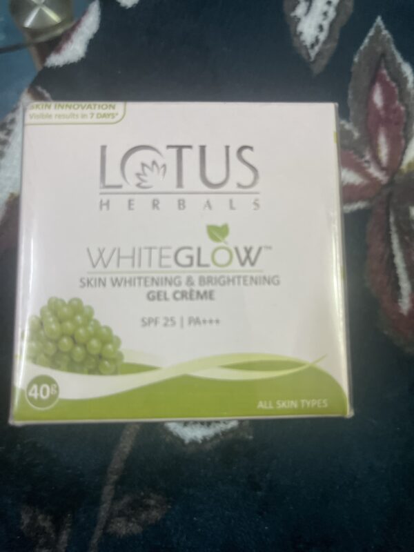 Lotus Herbals White Glow SPF 25 | PA +++